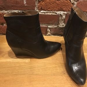 Frye Regina Black Wedge Short Boots- 7M